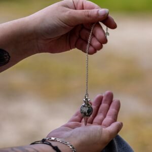 Pendule agate mousse